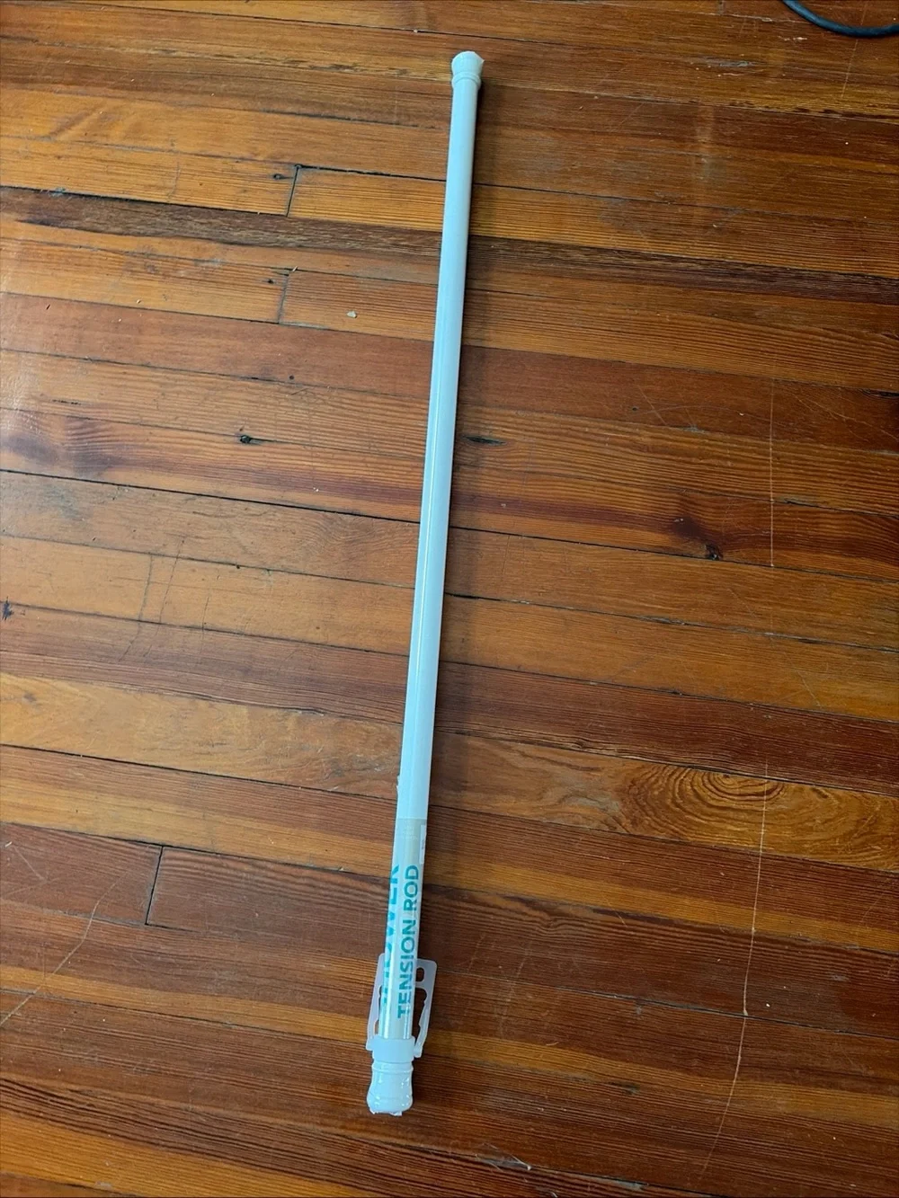 Expandable Shower Rod with tensioning spring 41”-72” New